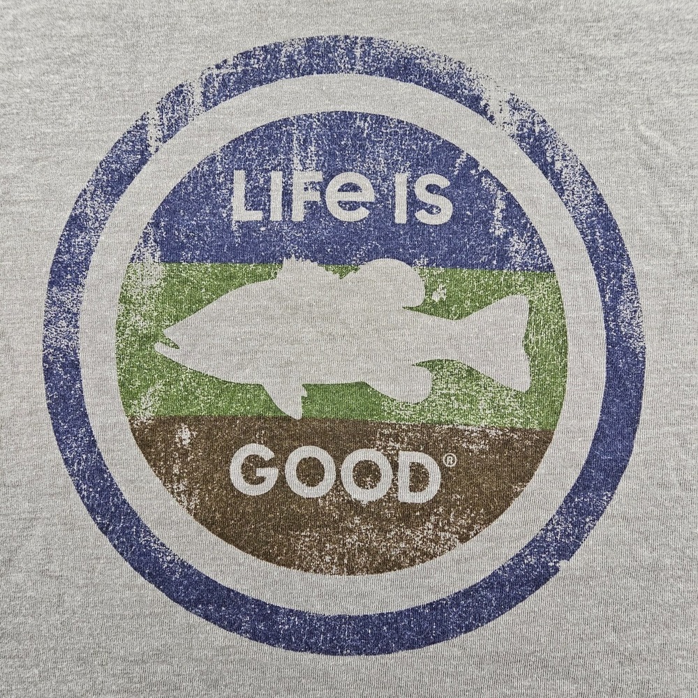 Life is Good Fish Gray Short Sleeve Cotton Blend Cool Tee Men's M